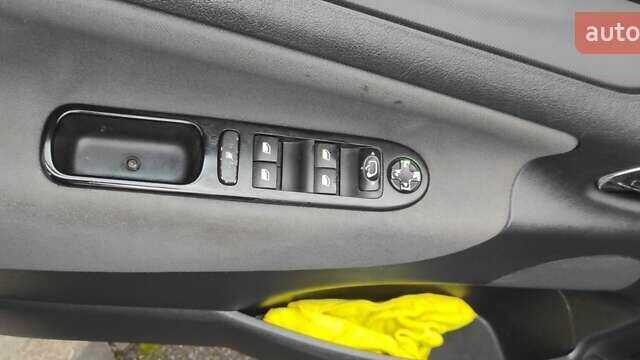 Сірий Пежо 207, об'ємом двигуна 1.6 л та пробігом 175 тис. км за 5700 $, фото 10 на Automoto.ua