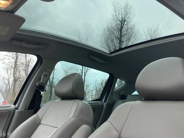 Серый Пежо 207, объемом двигателя 1.6 л и пробегом 187 тыс. км за 5900 $, фото 6 на Automoto.ua