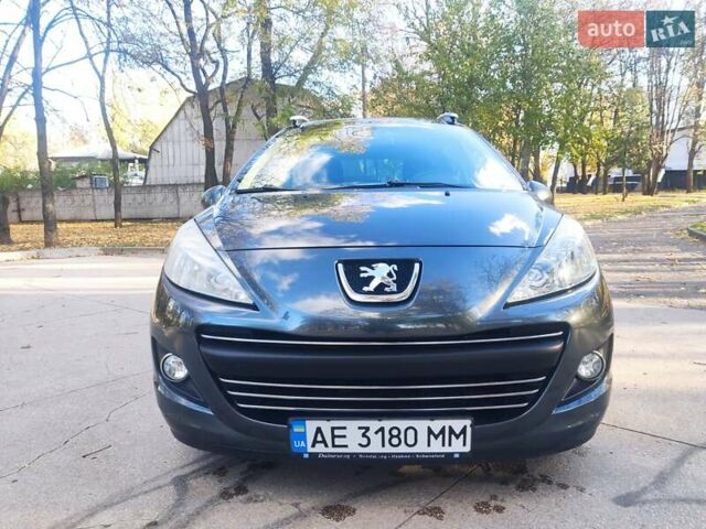 Сірий Пежо 207, об'ємом двигуна 1.6 л та пробігом 158 тис. км за 4500 $, фото 12 на Automoto.ua