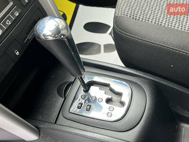 Пежо 207 2010 в Стрые на Automoto.ua Серый Пежо 207, объемом двигателя 1.6 л и пробегом 156 тыс. км за 6390 $, фото 12 на Automoto.ua