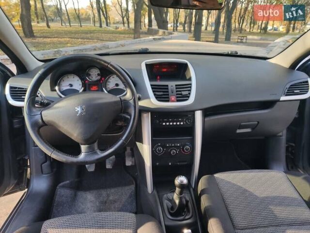 Сірий Пежо 207, об'ємом двигуна 1.6 л та пробігом 158 тис. км за 4500 $, фото 29 на Automoto.ua