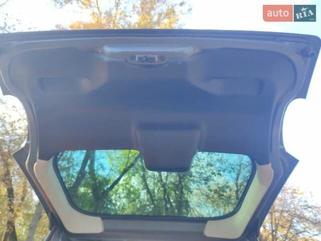 Сірий Пежо 207, об'ємом двигуна 1.6 л та пробігом 158 тис. км за 4500 $, фото 41 на Automoto.ua