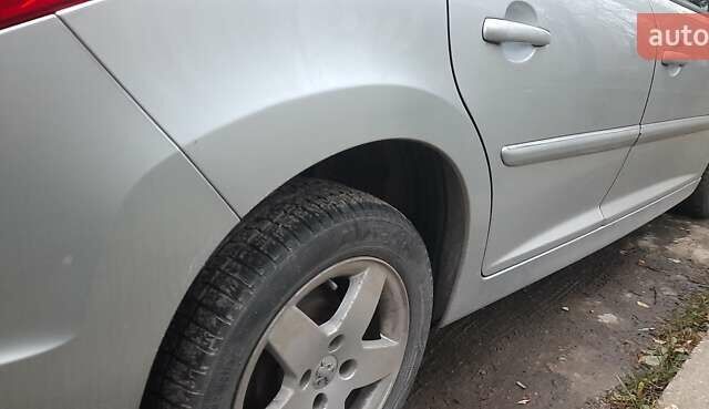 Серый Пежо 207, объемом двигателя 1.6 л и пробегом 218 тыс. км за 7000 $, фото 23 на Automoto.ua