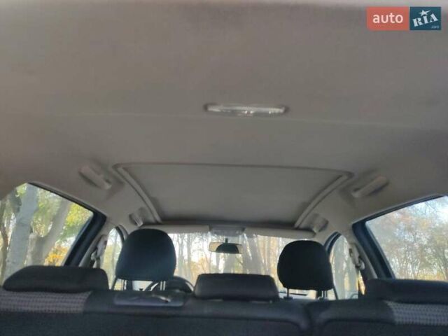 Сірий Пежо 207, об'ємом двигуна 1.6 л та пробігом 158 тис. км за 4500 $, фото 3 на Automoto.ua