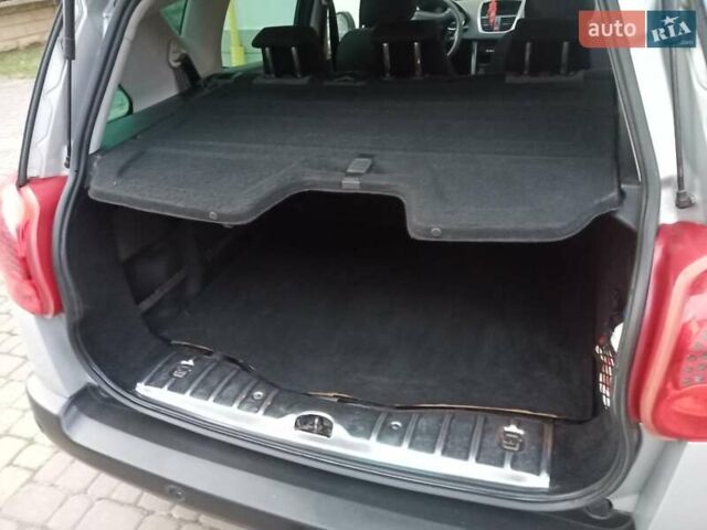 Серый Пежо 207, объемом двигателя 1.56 л и пробегом 213 тыс. км за 5300 $, фото 11 на Automoto.ua