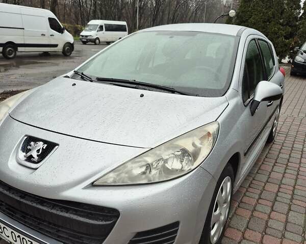 Серый Пежо 207, объемом двигателя 1.56 л и пробегом 340 тыс. км за 5400 $, фото 3 на Automoto.ua