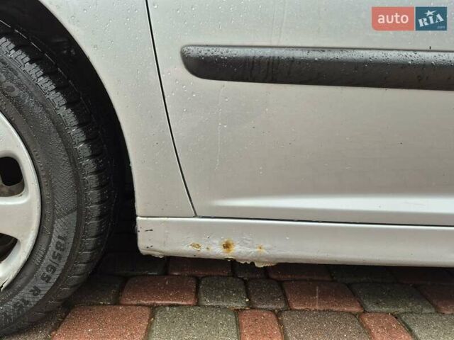 Серый Пежо 207, объемом двигателя 1.56 л и пробегом 340 тыс. км за 5400 $, фото 8 на Automoto.ua