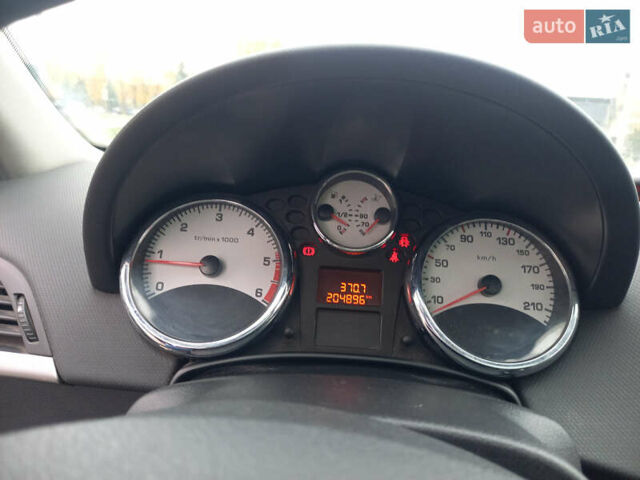 Серый Пежо 207, объемом двигателя 1.6 л и пробегом 200 тыс. км за 4600 $, фото 24 на Automoto.ua