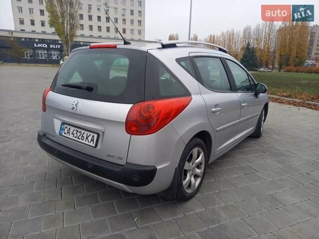 Серый Пежо 207, объемом двигателя 1.6 л и пробегом 200 тыс. км за 4600 $, фото 4 на Automoto.ua