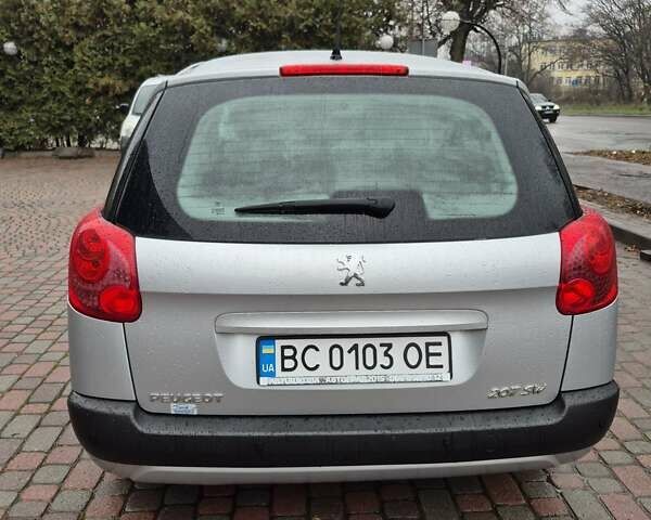 Серый Пежо 207, объемом двигателя 1.56 л и пробегом 340 тыс. км за 5400 $, фото 1 на Automoto.ua