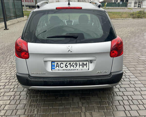 Серый Пежо 207, объемом двигателя 1.56 л и пробегом 200 тыс. км за 5800 $, фото 5 на Automoto.ua