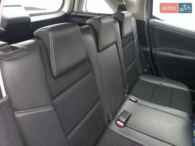 Серый Пежо 207, объемом двигателя 1.6 л и пробегом 200 тыс. км за 4600 $, фото 12 на Automoto.ua