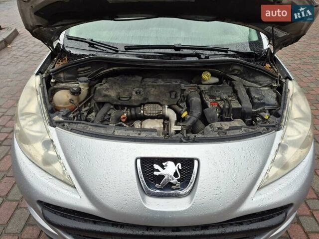 Серый Пежо 207, объемом двигателя 1.56 л и пробегом 340 тыс. км за 5400 $, фото 6 на Automoto.ua