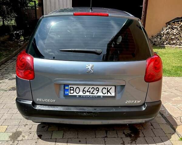 Сірий Пежо 207, об'ємом двигуна 1.4 л та пробігом 138 тис. км за 5000 $, фото 2 на Automoto.ua