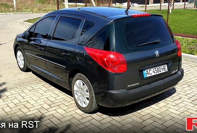Серый Пежо 207, объемом двигателя 1.6 л и пробегом 224 тыс. км за 5300 $, фото 2 на Automoto.ua