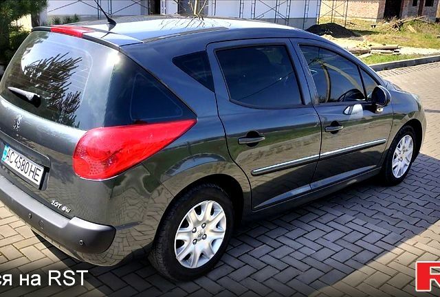 Серый Пежо 207, объемом двигателя 1.6 л и пробегом 224 тыс. км за 5300 $, фото 3 на Automoto.ua