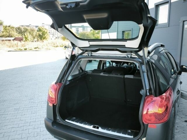 Серый Пежо 207, объемом двигателя 0 л и пробегом 179 тыс. км за 5999 $, фото 5 на Automoto.ua