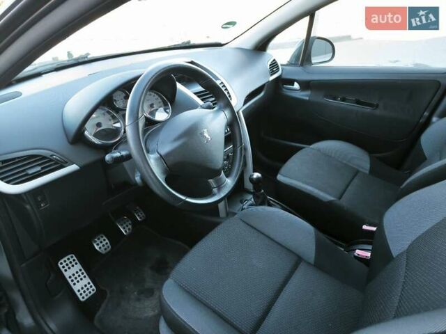 Серый Пежо 207, объемом двигателя 1.6 л и пробегом 179 тыс. км за 5999 $, фото 21 на Automoto.ua