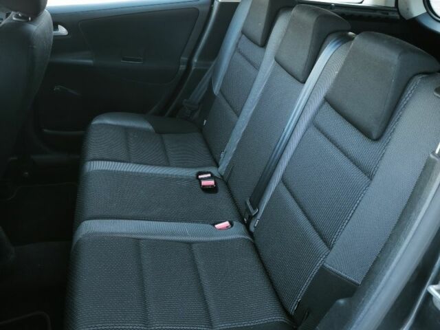 Серый Пежо 207, объемом двигателя 0 л и пробегом 179 тыс. км за 5999 $, фото 6 на Automoto.ua