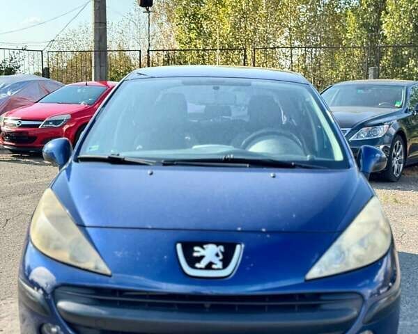 Синий Пежо 207, объемом двигателя 1.36 л и пробегом 298 тыс. км за 3299 $, фото 1 на Automoto.ua