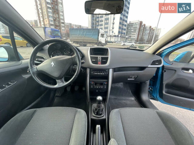 Синий Пежо 207, объемом двигателя 1.56 л и пробегом 198 тыс. км за 4700 $, фото 12 на Automoto.ua