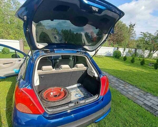 Синій Пежо 207, об'ємом двигуна 1.4 л та пробігом 194 тис. км за 3700 $, фото 8 на Automoto.ua