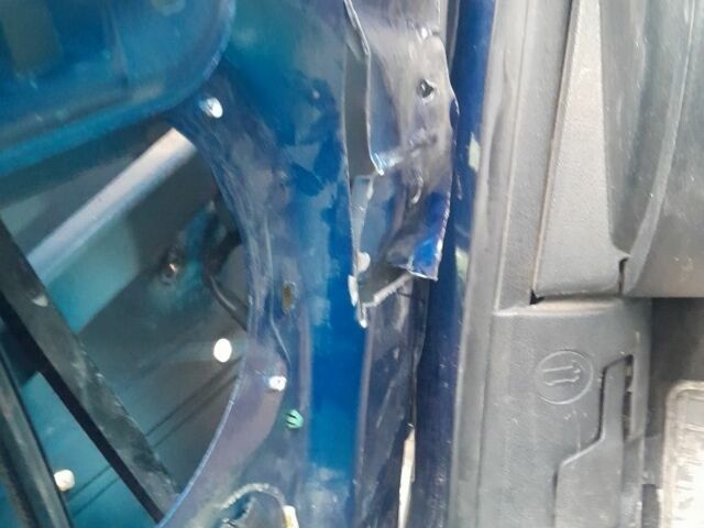 Пежо 207 2007 в Луцке на Automoto.ua Синий Пежо 207, объемом двигателя 0 л и пробегом 250 тыс. км за 1500 $, фото 6 на Automoto.ua