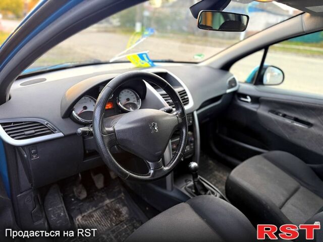 Синій Пежо 207, об'ємом двигуна 1.6 л та пробігом 125 тис. км за 4850 $, фото 7 на Automoto.ua