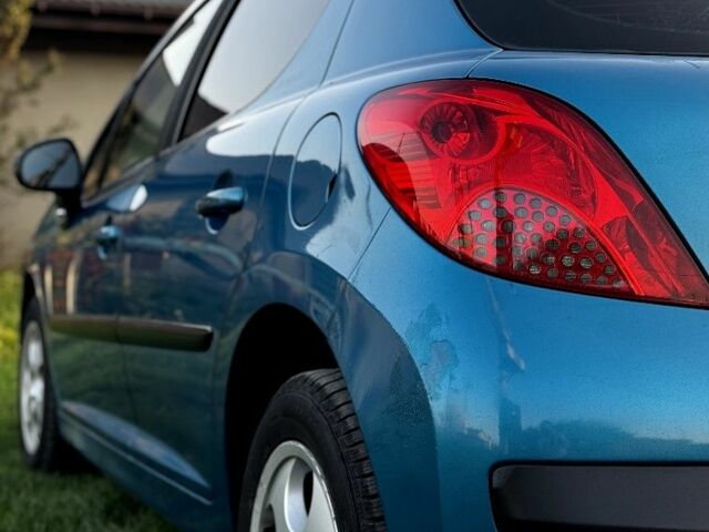 Синий Пежо 207, объемом двигателя 1.4 л и пробегом 225 тыс. км за 3900 $, фото 5 на Automoto.ua
