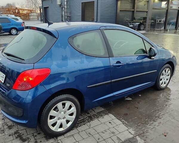 Синий Пежо 207, объемом двигателя 1.36 л и пробегом 166 тыс. км за 4500 $, фото 4 на Automoto.ua