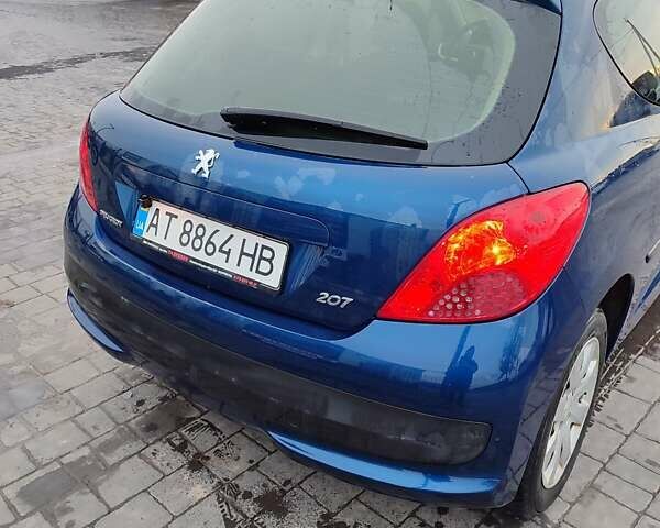 Синий Пежо 207, объемом двигателя 1.36 л и пробегом 166 тыс. км за 4500 $, фото 3 на Automoto.ua