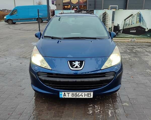 Синий Пежо 207, объемом двигателя 1.36 л и пробегом 166 тыс. км за 4500 $, фото 5 на Automoto.ua