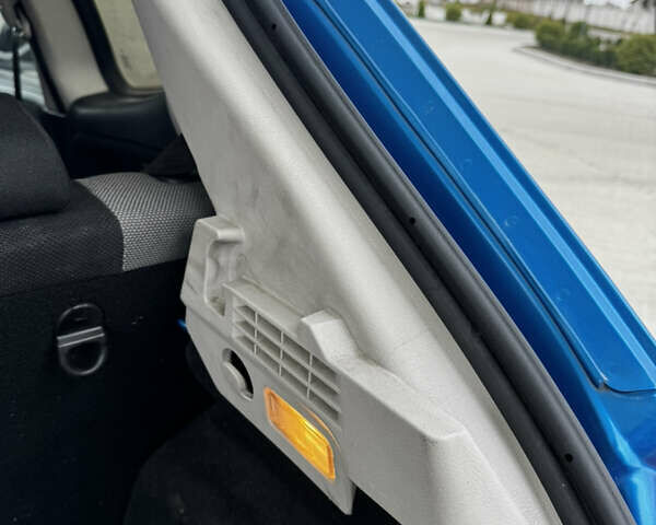 Пежо 207 2007 в Тульчине на Automoto.ua Синий Пежо 207, объемом двигателя 1.4 л и пробегом 189 тыс. км за 3700 $, фото 33 на Automoto.ua