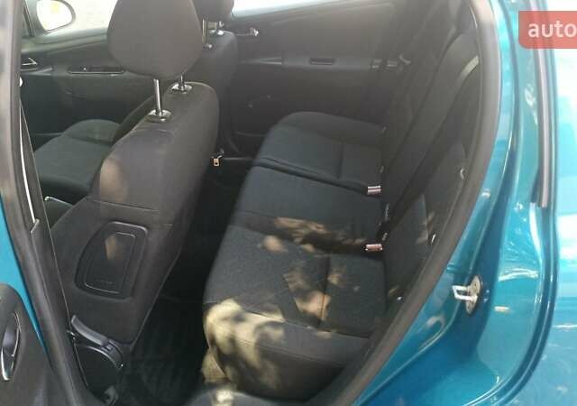 Синий Пежо 207, объемом двигателя 1.4 л и пробегом 238 тыс. км за 5750 $, фото 19 на Automoto.ua