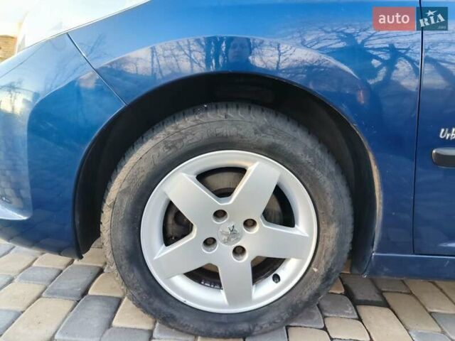Синий Пежо 207, объемом двигателя 1.4 л и пробегом 91 тыс. км за 4600 $, фото 5 на Automoto.ua