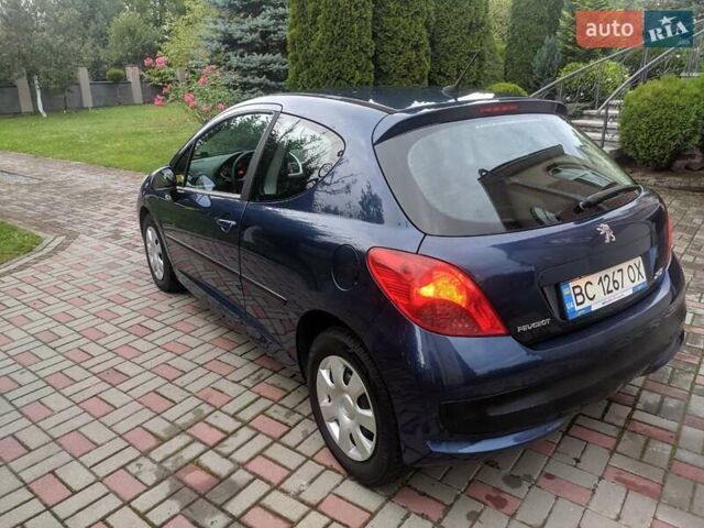 Синий Пежо 207, объемом двигателя 1.4 л и пробегом 253 тыс. км за 3500 $, фото 9 на Automoto.ua