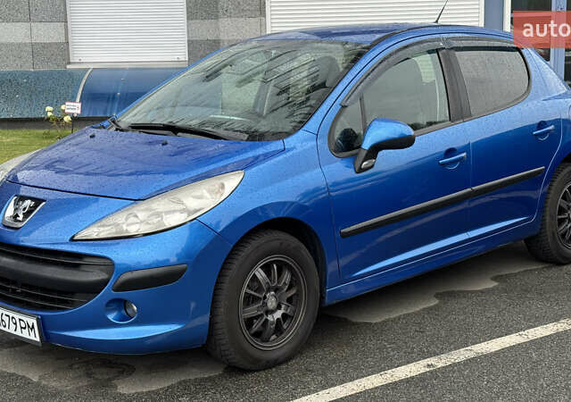 Синий Пежо 207, объемом двигателя 1.6 л и пробегом 137 тыс. км за 5500 $, фото 2 на Automoto.ua