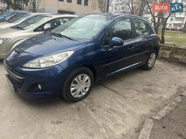 Синій Пежо 207, об'ємом двигуна 1.3 л та пробігом 208 тис. км за 3700 $, фото 1 на Automoto.ua