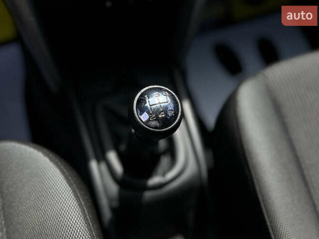 Пежо 207 2010 в Львове на Automoto.ua Синий Пежо 207, объемом двигателя 1.36 л и пробегом 117 тыс. км за 4300 $, фото 14 на Automoto.ua