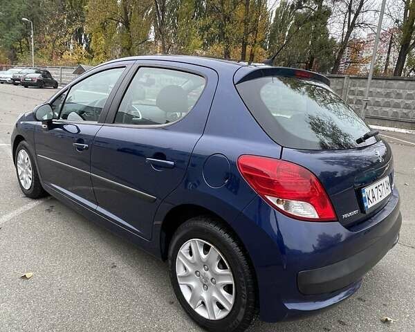 Пежо 207 2010 в Киеве на Automoto.ua Синий Пежо 207, объемом двигателя 1.36 л и пробегом 76 тыс. км за 6998 $, фото 10 на Automoto.ua