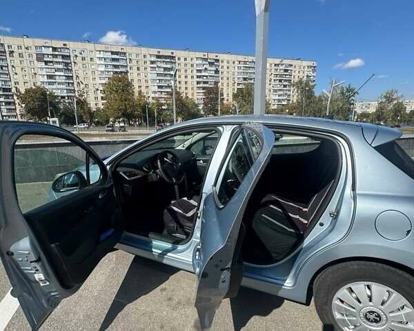 Синий Пежо 207, объемом двигателя 1.4 л и пробегом 242 тыс. км за 5100 $, фото 7 на Automoto.ua