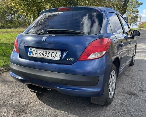 Синий Пежо 207, объемом двигателя 1.36 л и пробегом 269 тыс. км за 5500 $, фото 4 на Automoto.ua