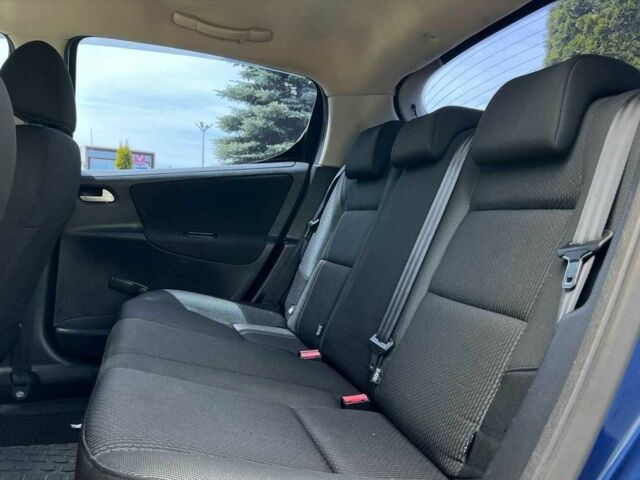 Синий Пежо 207, объемом двигателя 1.4 л и пробегом 117 тыс. км за 4500 $, фото 11 на Automoto.ua