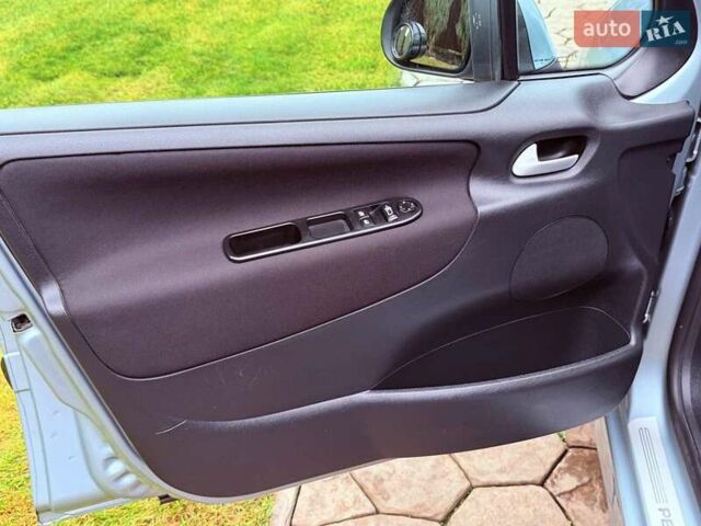 Синий Пежо 207, объемом двигателя 1.6 л и пробегом 115 тыс. км за 6700 $, фото 27 на Automoto.ua