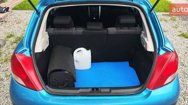 Синій Пежо 207, об'ємом двигуна 1.36 л та пробігом 284 тис. км за 4699 $, фото 9 на Automoto.ua