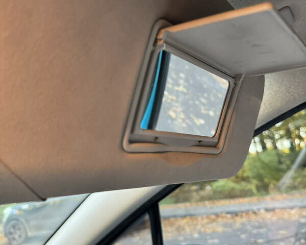 Синий Пежо 207, объемом двигателя 1.36 л и пробегом 153 тыс. км за 5200 $, фото 33 на Automoto.ua