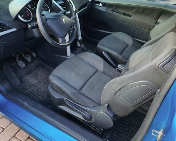Пежо 207 2011 в Мостисках на Automoto.ua Синий Пежо 207, объемом двигателя 1.56 л и пробегом 208 тыс. км за 5600 $, фото 1 на Automoto.ua