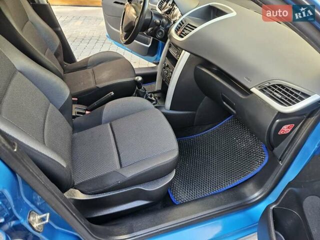 Синий Пежо 207, объемом двигателя 1.36 л и пробегом 215 тыс. км за 4500 $, фото 24 на Automoto.ua