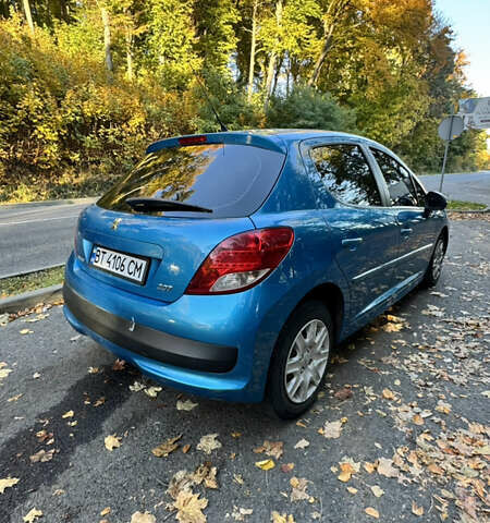 Синий Пежо 207, объемом двигателя 1.36 л и пробегом 153 тыс. км за 5200 $, фото 12 на Automoto.ua