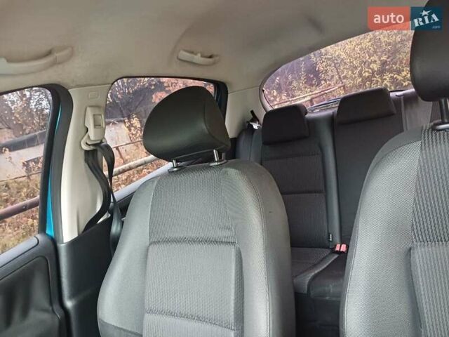 Синий Пежо 207, объемом двигателя 1.36 л и пробегом 193 тыс. км за 4500 $, фото 22 на Automoto.ua